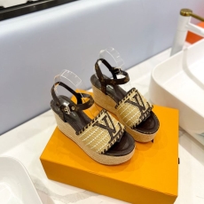 Louis Vuitton Sandals